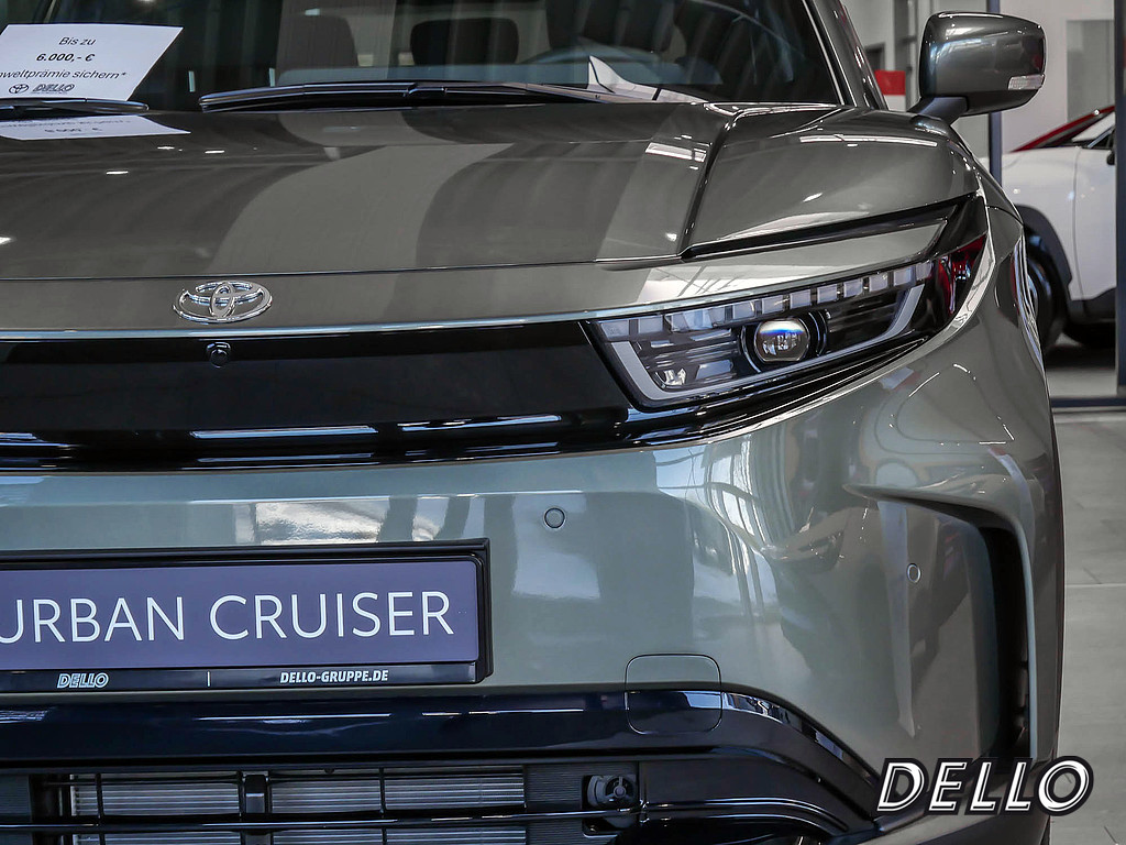 Fahrzeugansicht TOYOTA Urban Cruiser Teamplayer - Bild 26