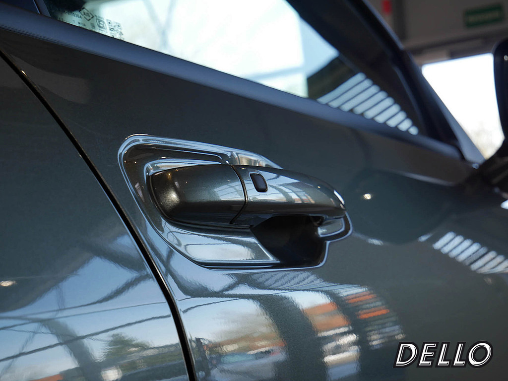 Fahrzeugansicht TOYOTA Urban Cruiser Teamplayer - Bild 3