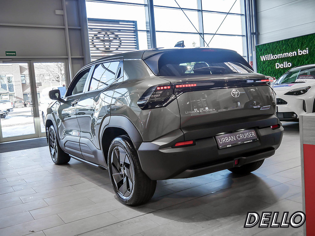 Fahrzeugansicht TOYOTA Urban Cruiser Teamplayer - Bild 23