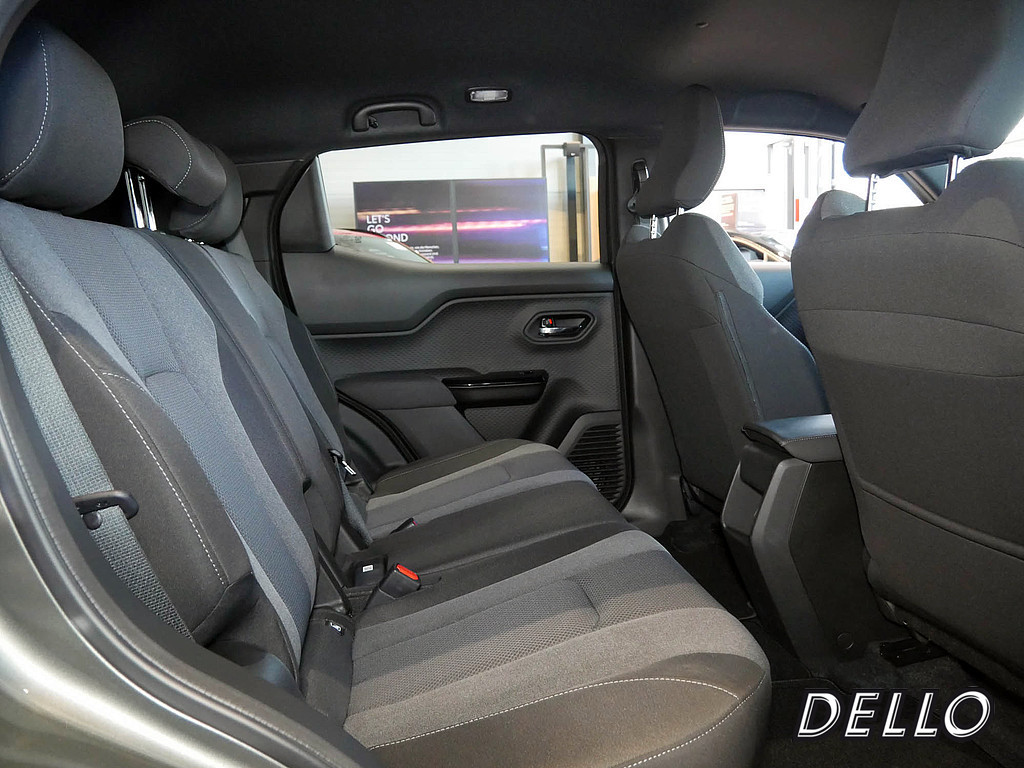 Fahrzeugansicht TOYOTA Urban Cruiser Teamplayer - Bild 33