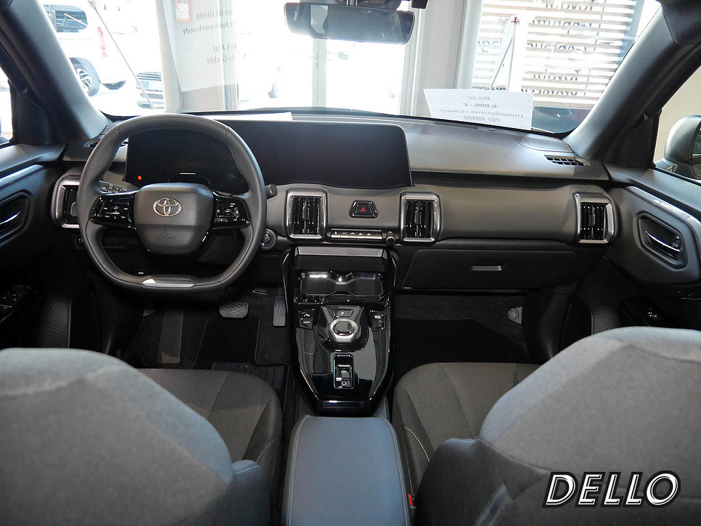 Fahrzeugansicht TOYOTA Urban Cruiser Teamplayer - Bild 34