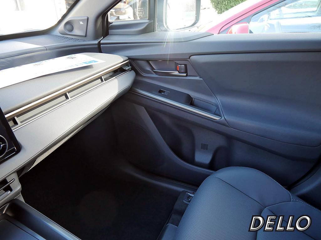 Fahrzeugansicht TOYOTA bZ4X AWD Lounge - Bild 25