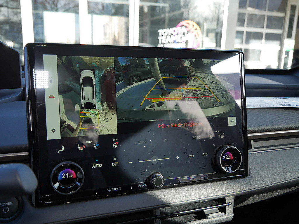 Fahrzeugansicht TOYOTA bZ4X AWD Lounge - Bild 18