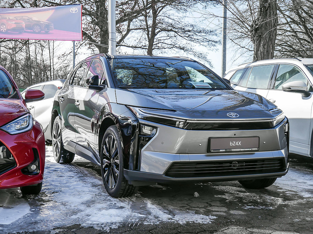 Fahrzeugansicht TOYOTA bZ4X AWD Lounge - Bild 23