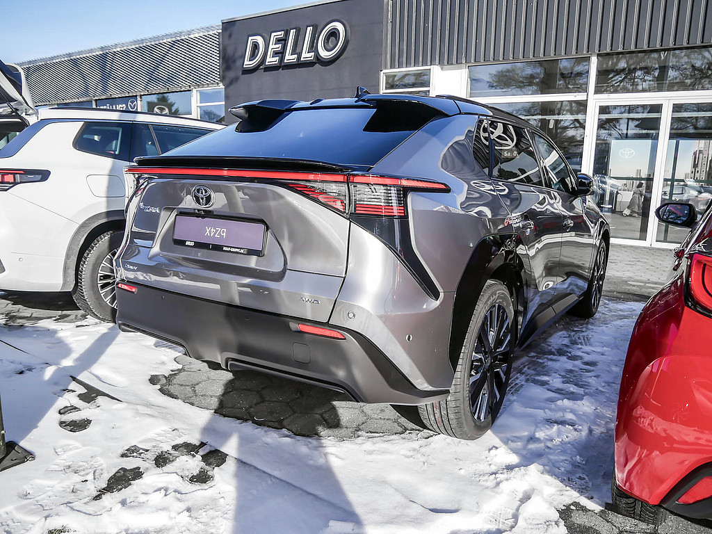 Fahrzeugansicht TOYOTA bZ4X AWD Lounge - Bild 34