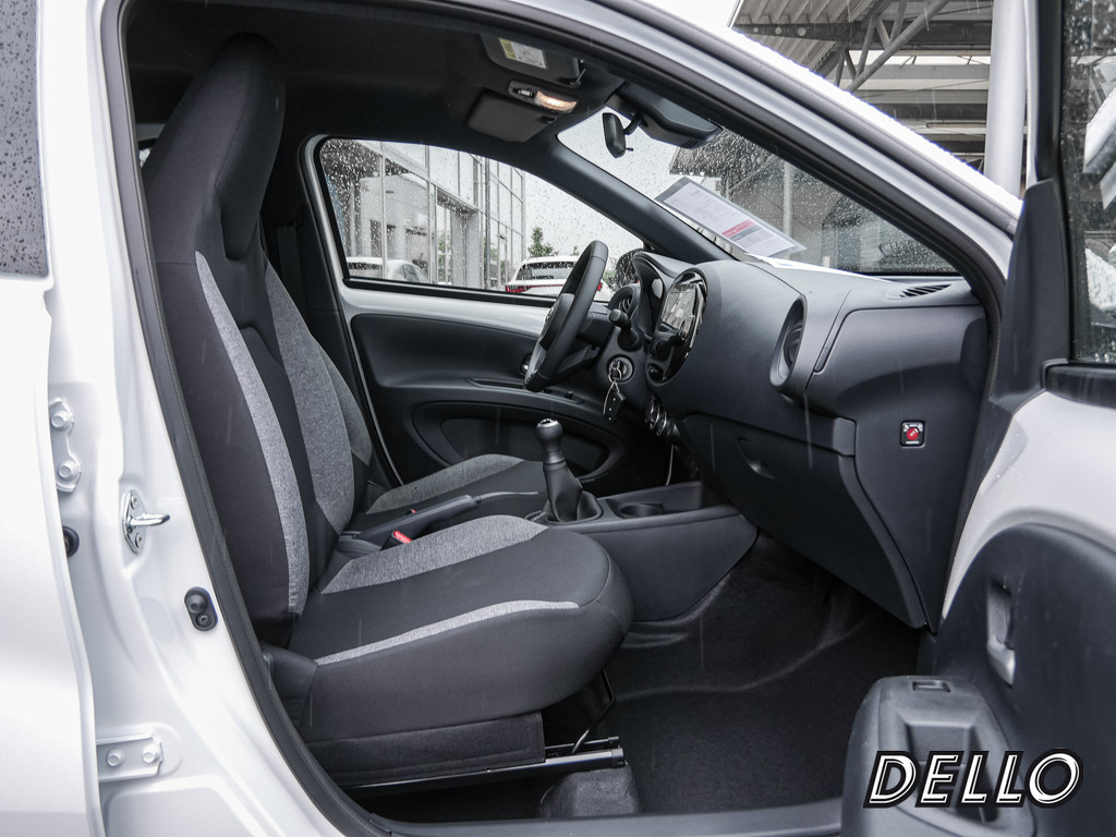Fahrzeugansicht TOYOTA Aygo X 1.0 Play - Bild 2