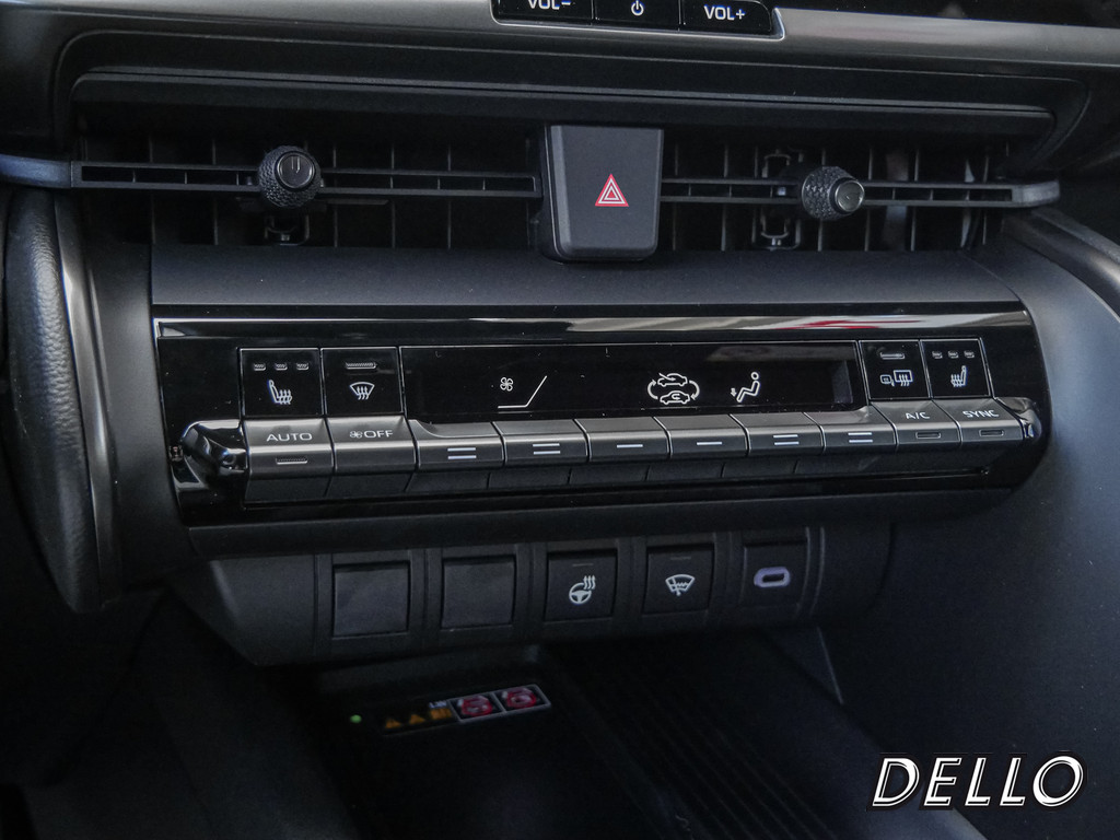 Fahrzeugansicht TOYOTA C-HR 1.8 Hybrid Teamplayer - Bild 17