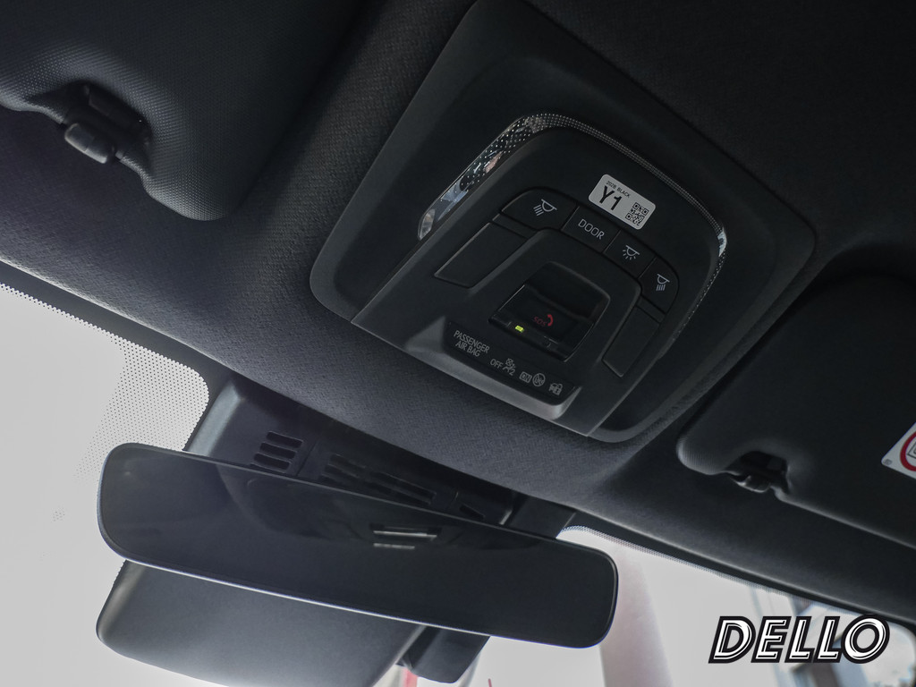 Fahrzeugansicht TOYOTA C-HR 1.8 Hybrid Teamplayer - Bild 22