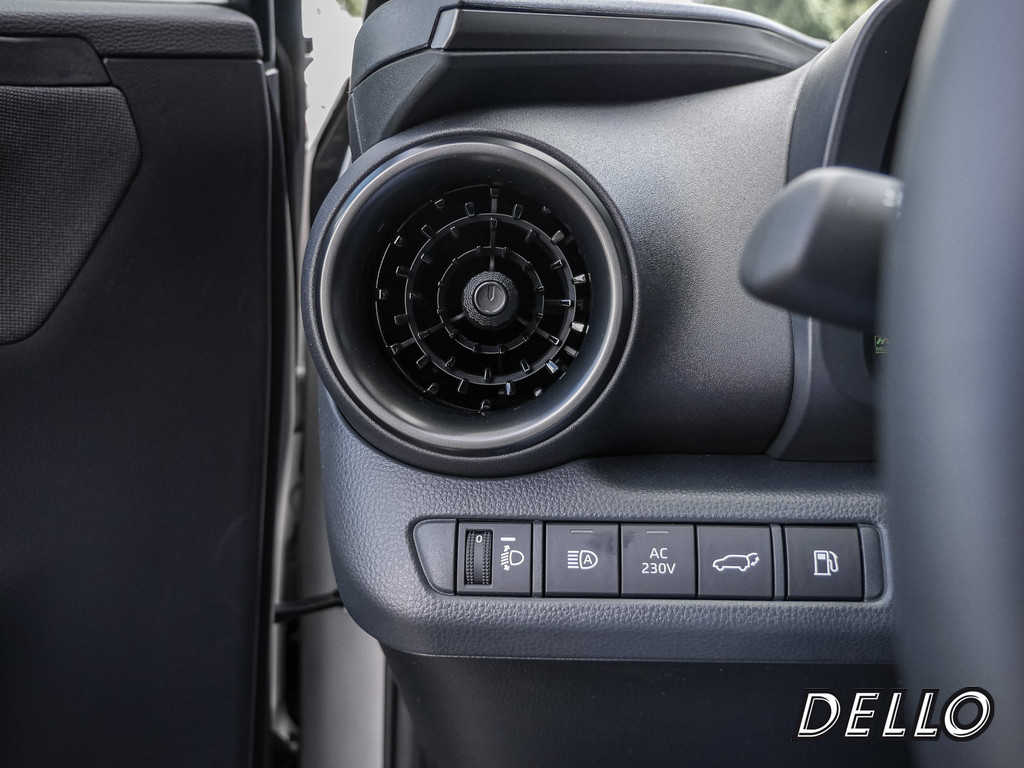 Fahrzeugansicht TOYOTA C-HR 1.8 Hybrid Teamplayer - Bild 29