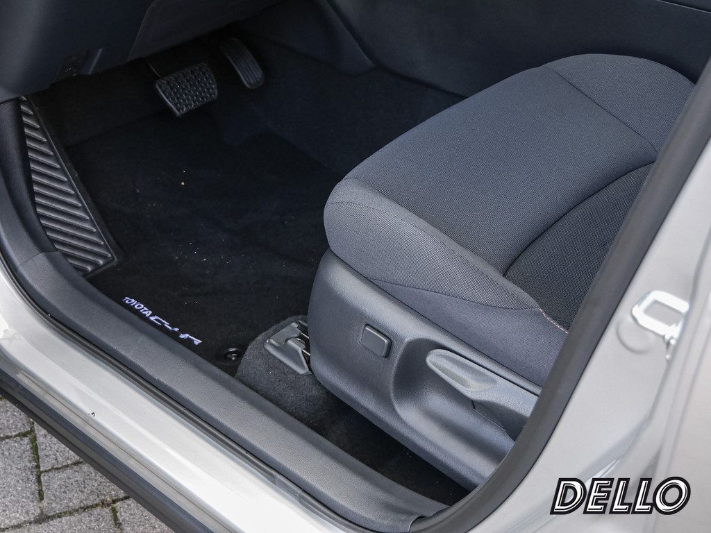 Fahrzeugansicht TOYOTA C-HR 1.8 Hybrid Teamplayer - Bild 31