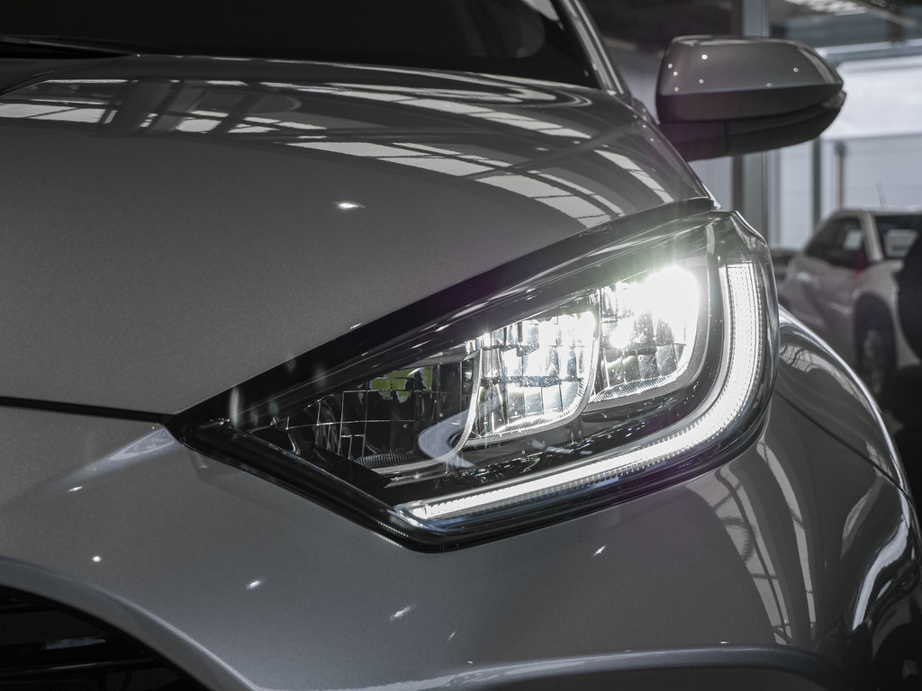 Fahrzeugansicht TOYOTA Yaris 1.5 Hybrid Teamplayer - Bild 3