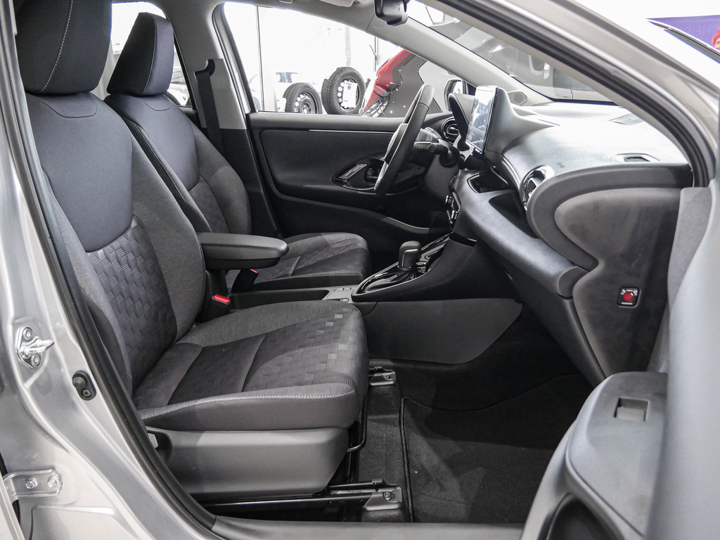 Fahrzeugansicht TOYOTA Yaris 1.5 Hybrid Teamplayer - Bild 6