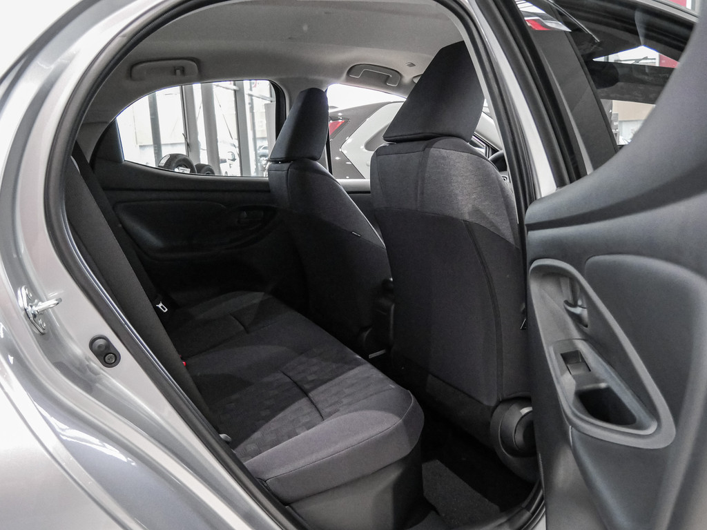 Fahrzeugansicht TOYOTA Yaris 1.5 Hybrid Teamplayer - Bild 7