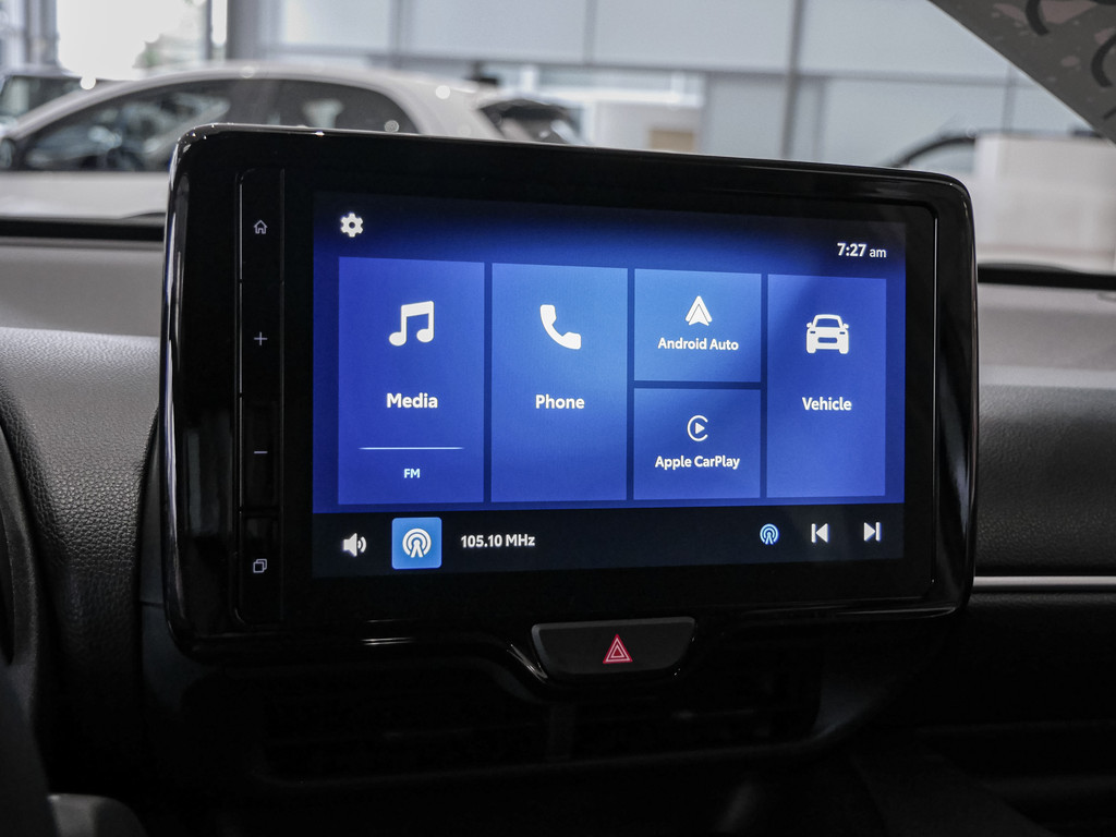 Fahrzeugansicht TOYOTA Yaris 1.5 Hybrid Teamplayer - Bild 11