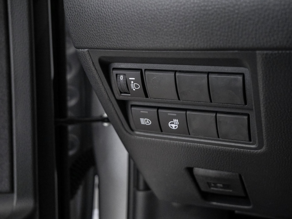 Fahrzeugansicht TOYOTA Yaris 1.5 Hybrid Teamplayer - Bild 31