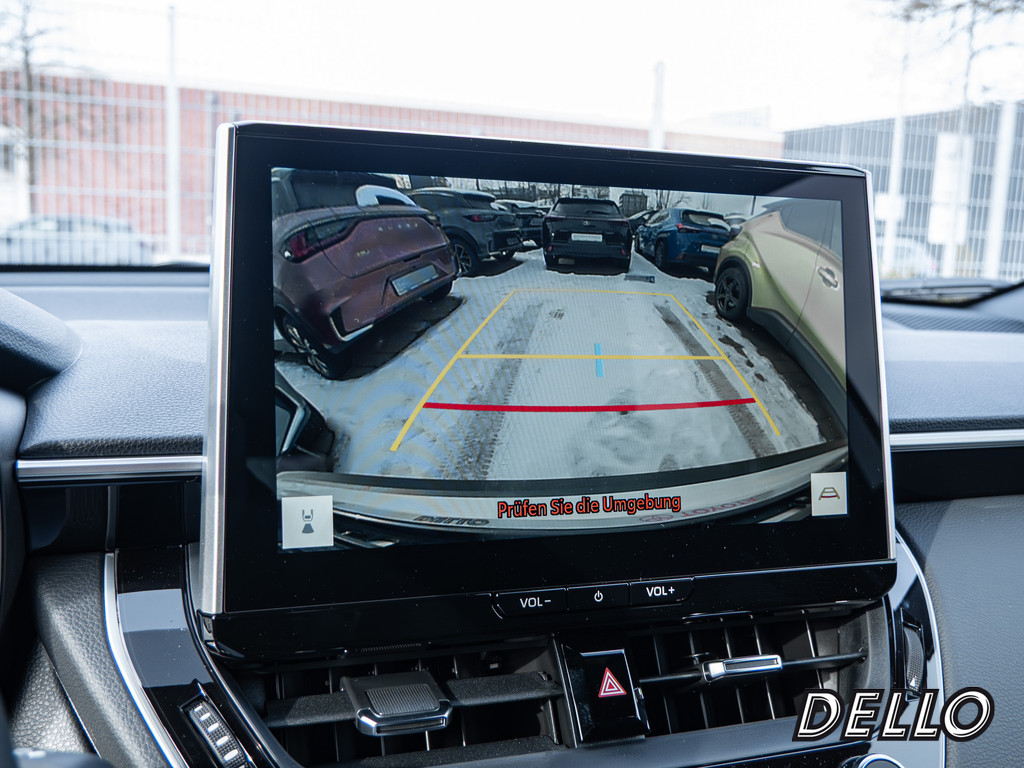 Fahrzeugansicht TOYOTA Corolla Cross 2.0 Hybrid FWD Team Deutschland - Bild 16