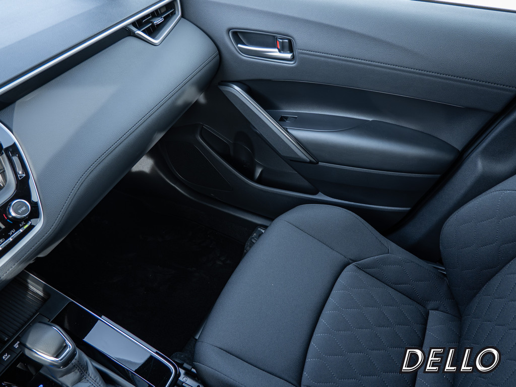 Fahrzeugansicht TOYOTA Corolla Cross 2.0 Hybrid FWD Team Deutschland - Bild 22