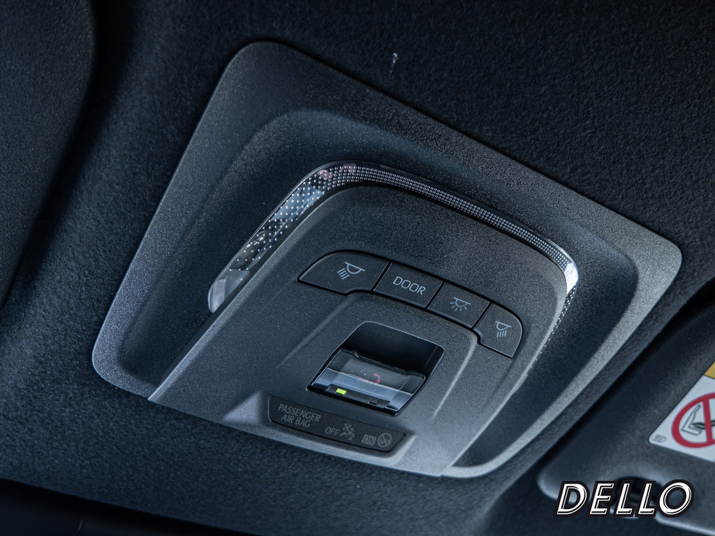 Fahrzeugansicht TOYOTA Corolla Cross 2.0 Hybrid FWD Team Deutschland - Bild 25