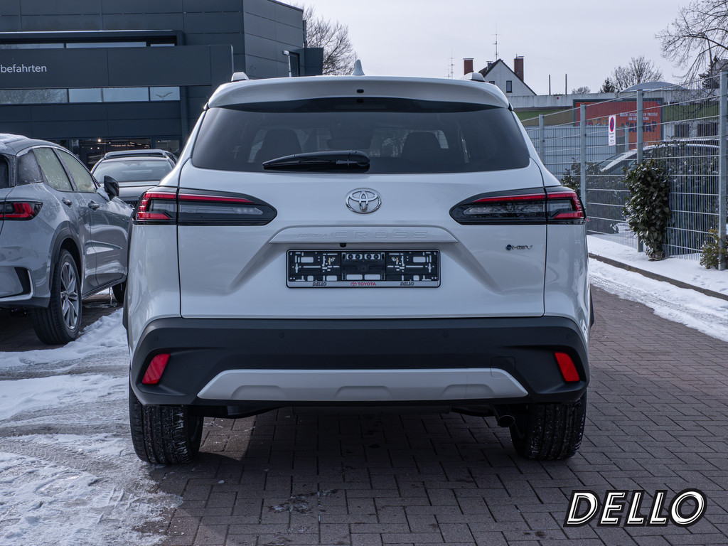 Fahrzeugansicht TOYOTA Corolla Cross 2.0 Hybrid FWD Team Deutschland - Bild 38