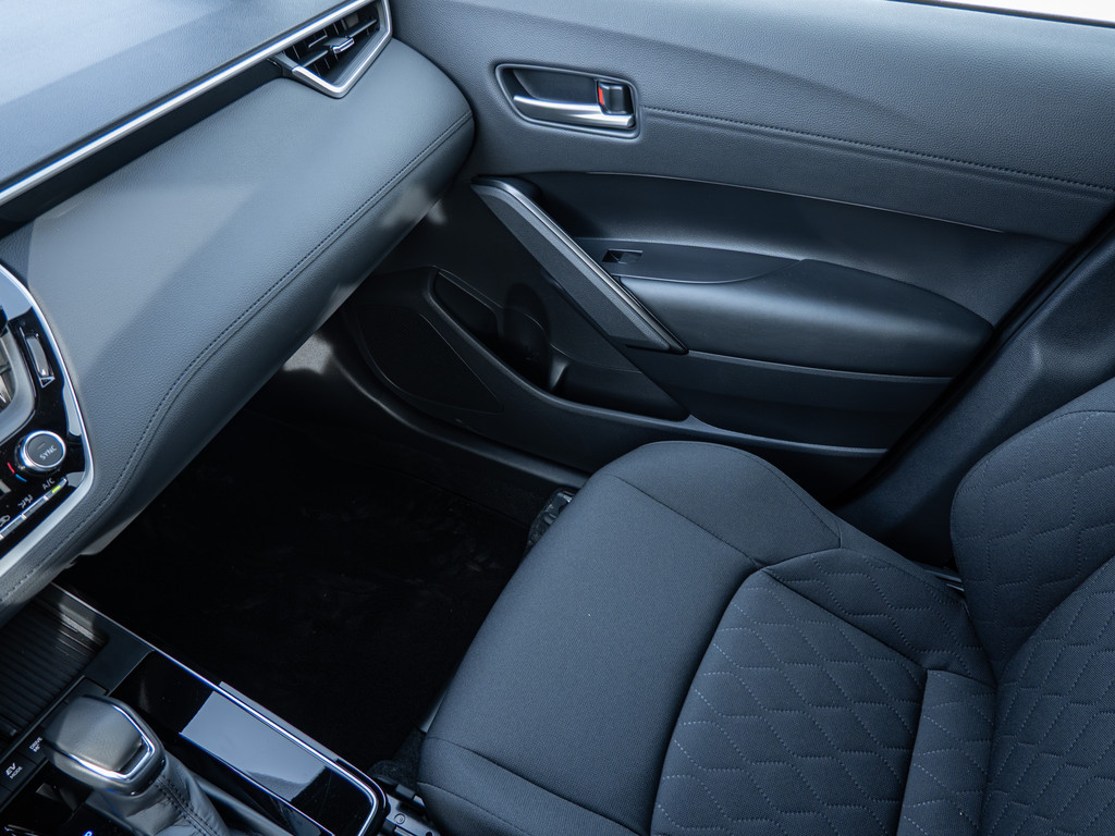 Fahrzeugansicht TOYOTA Corolla Cross 2.0 Hybrid FWD Team Deutschland - Bild 22