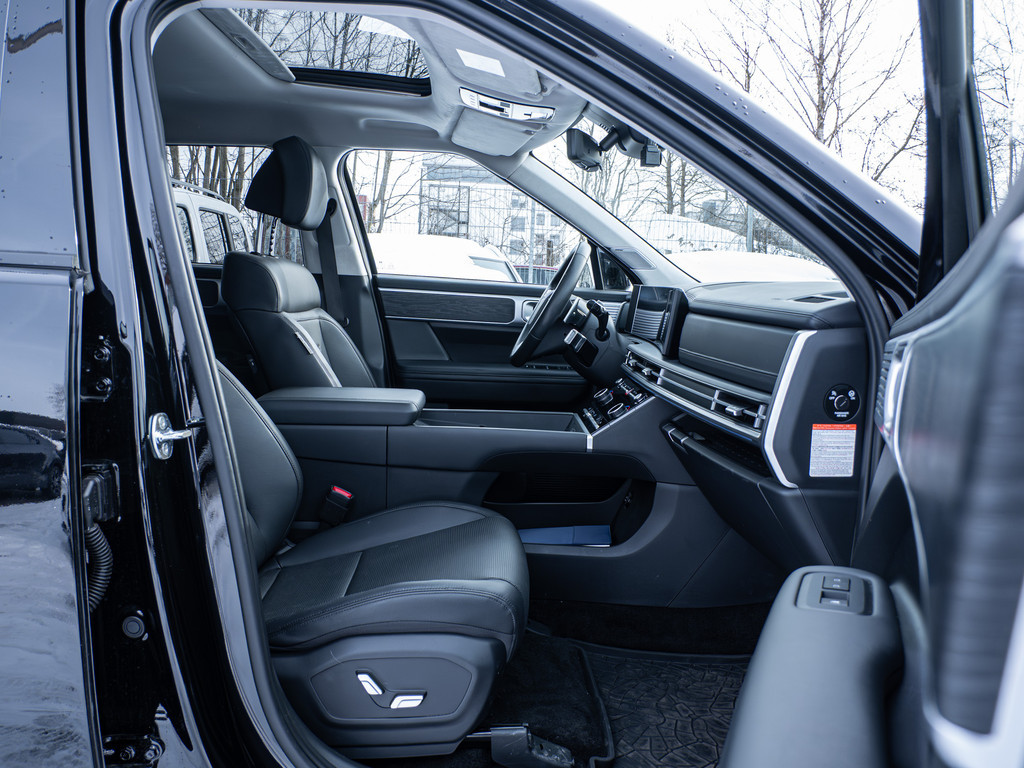 Fahrzeugansicht HYUNDAI Santa Fe 1.6 T-GDI Hybrid 158 kW 4WD Signature - Bild 46