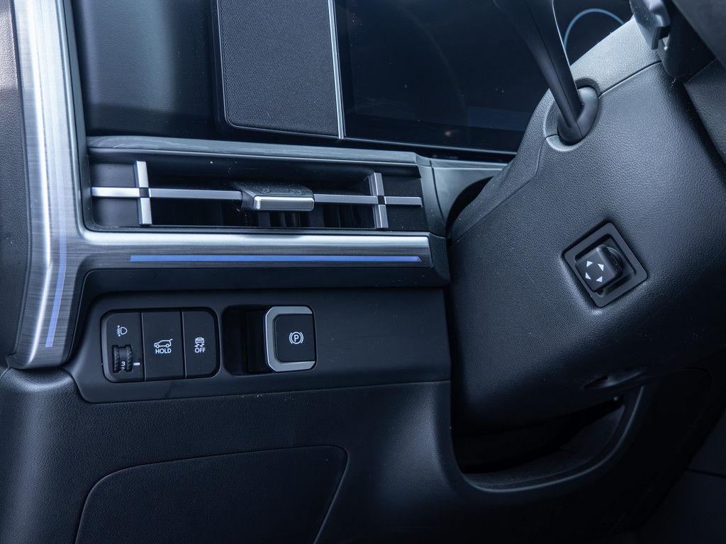 Fahrzeugansicht HYUNDAI Santa Fe 1.6 T-GDI Hybrid 158 kW 4WD Signature - Bild 37