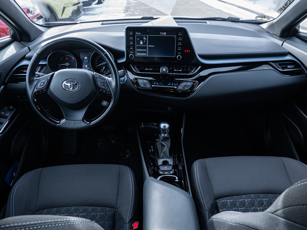 Fahrzeugansicht TOYOTA C-HR 2.0 Hybrid Team D - Bild 8