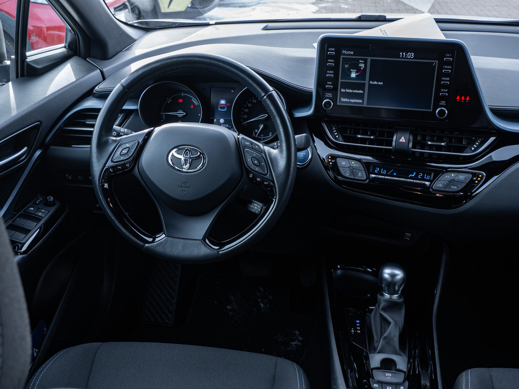 Fahrzeugansicht TOYOTA C-HR 2.0 Hybrid Team D - Bild 9