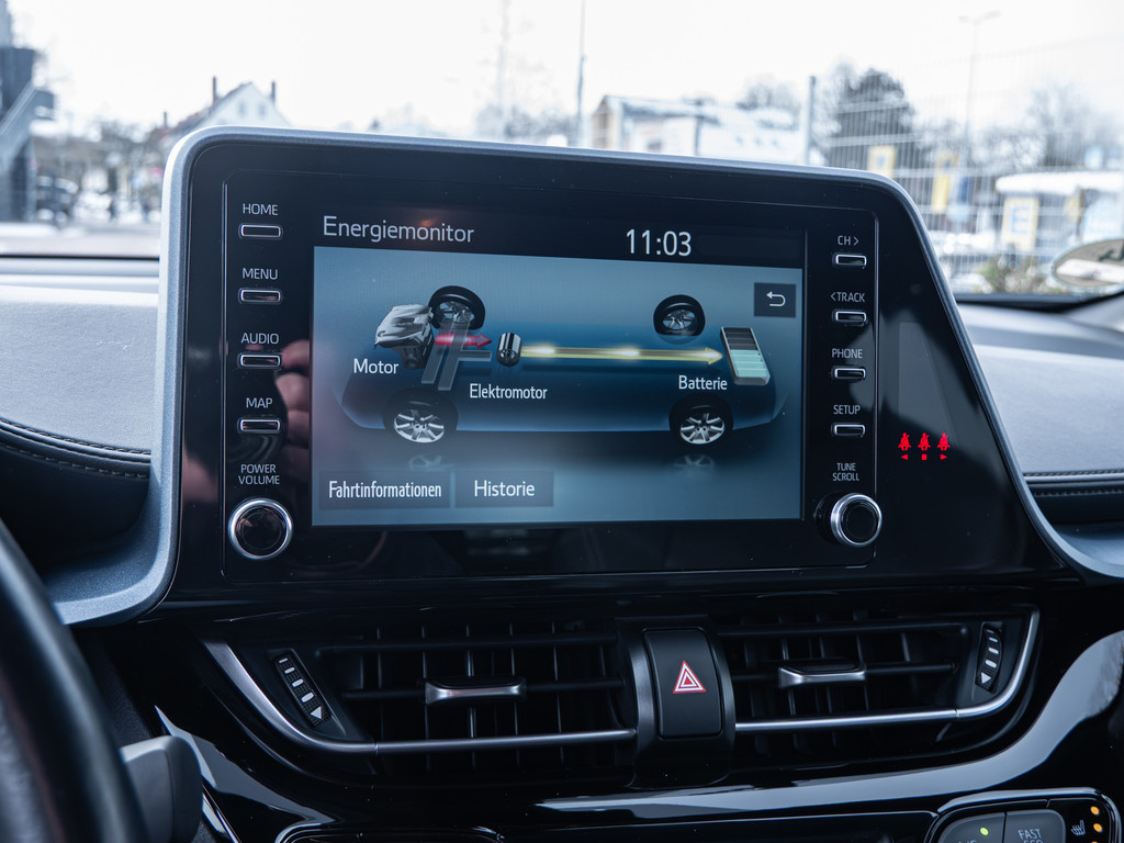 Fahrzeugansicht TOYOTA C-HR 2.0 Hybrid Team D - Bild 15