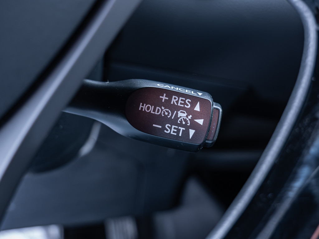 Fahrzeugansicht TOYOTA C-HR 2.0 Hybrid Team D - Bild 29