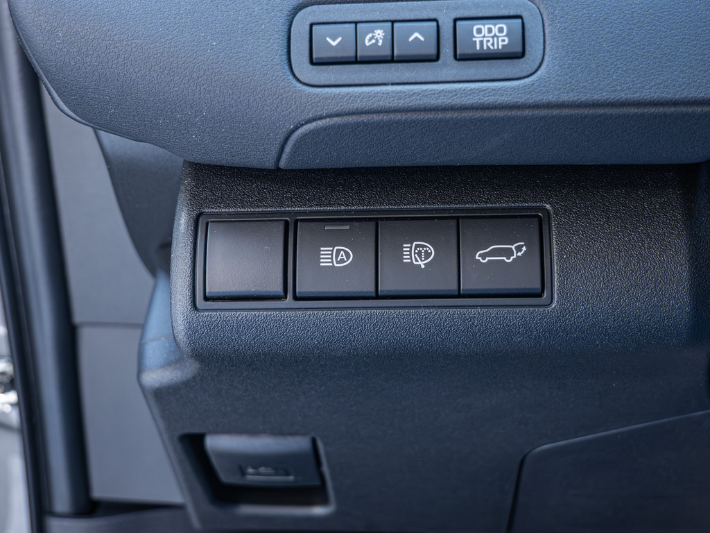 Fahrzeugansicht TOYOTA bZ4X AWD Lounge - Bild 29