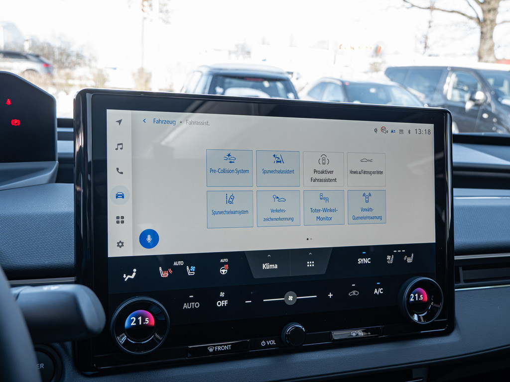 Fahrzeugansicht TOYOTA bZ4X AWD Lounge - Bild 17