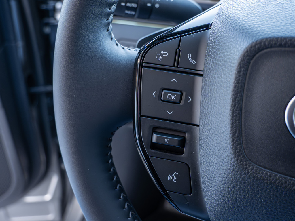 Fahrzeugansicht TOYOTA bZ4X AWD Lounge - Bild 27