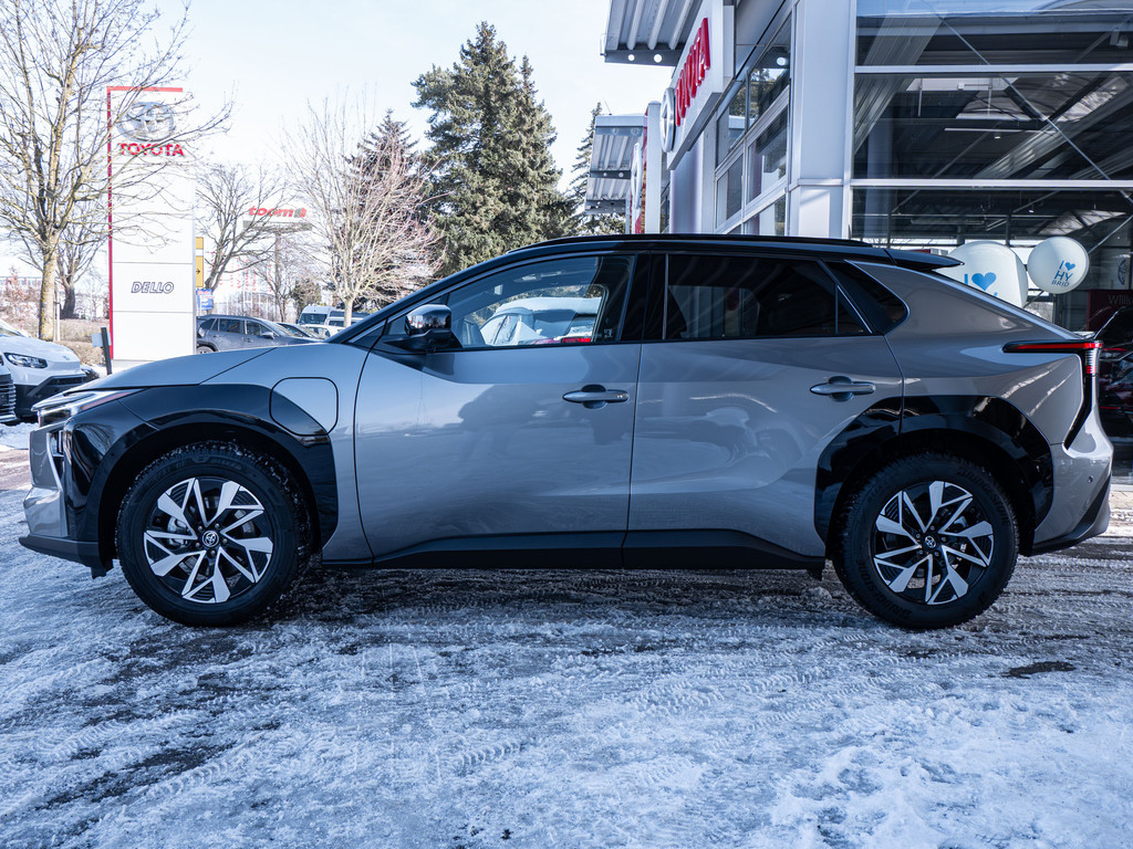 Fahrzeugansicht TOYOTA bZ4X AWD Lounge - Bild 41
