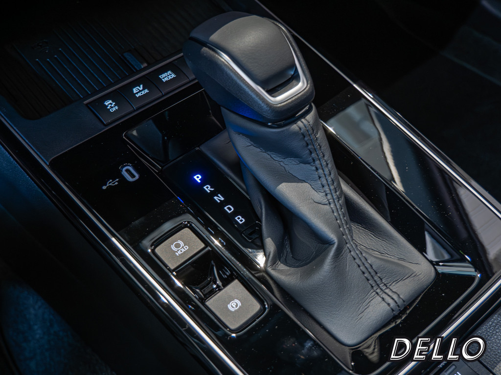 Fahrzeugansicht TOYOTA Corolla Cross 2.0 Hybrid FWD Team Deutschland - Bild 18