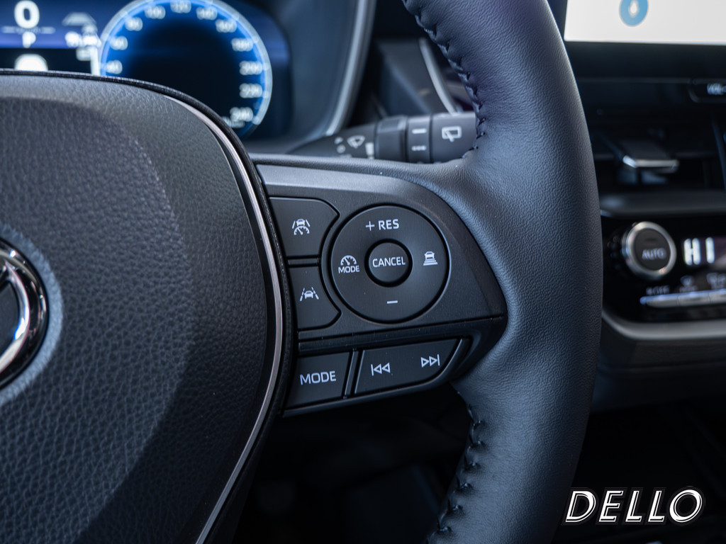 Fahrzeugansicht TOYOTA Corolla Cross 2.0 Hybrid FWD Team Deutschland - Bild 22