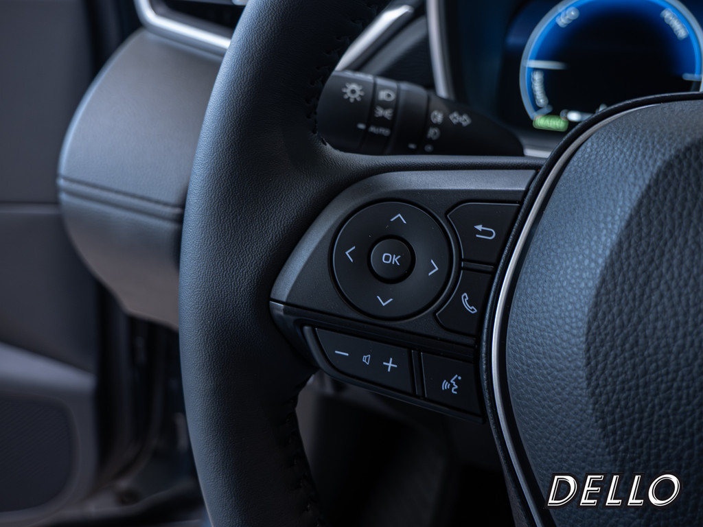 Fahrzeugansicht TOYOTA Corolla Cross 2.0 Hybrid FWD Team Deutschland - Bild 24