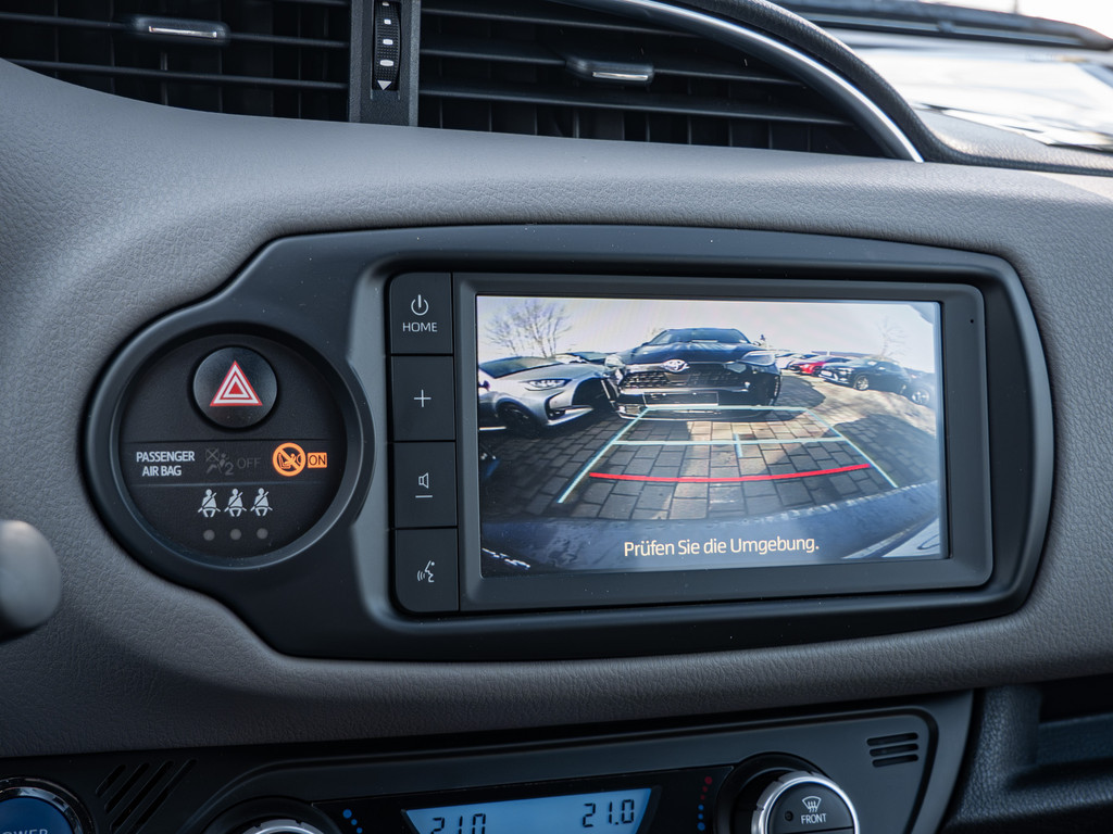 Fahrzeugansicht TOYOTA Yaris 1.5 Hybrid Style Selection - Bild 11