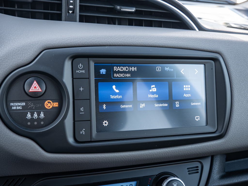 Fahrzeugansicht TOYOTA Yaris 1.5 Hybrid Style Selection - Bild 13