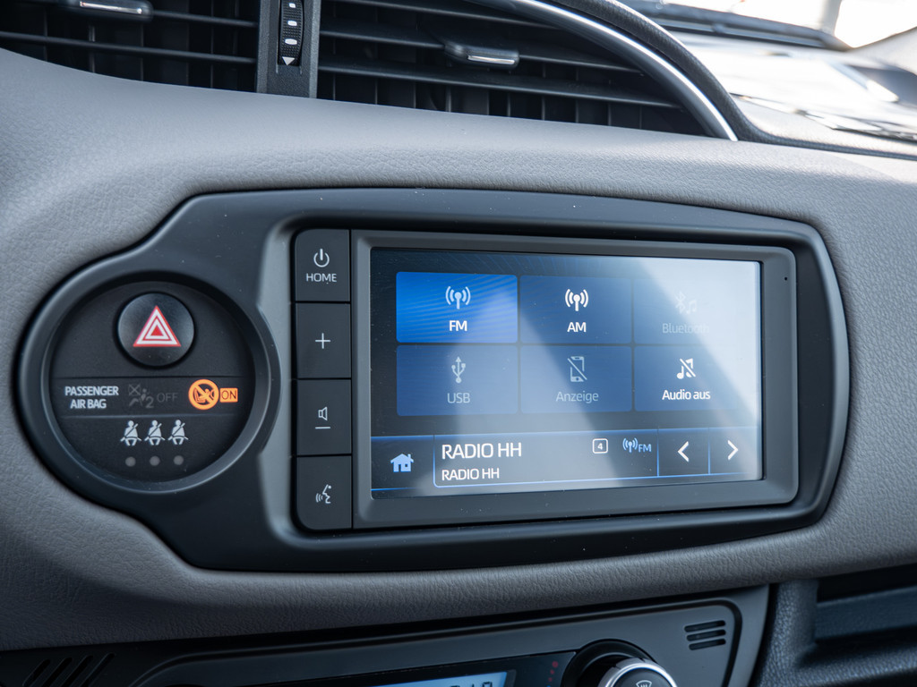 Fahrzeugansicht TOYOTA Yaris 1.5 Hybrid Style Selection - Bild 15