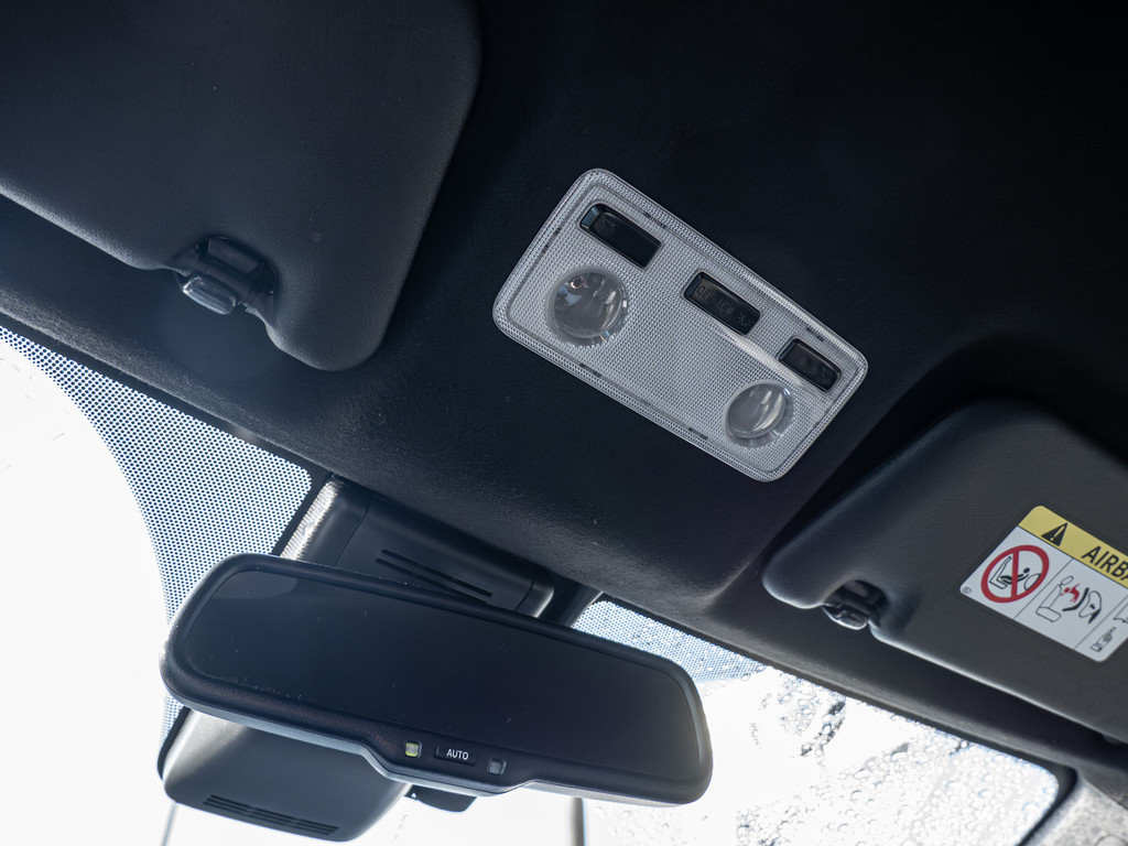 Fahrzeugansicht TOYOTA Yaris 1.5 Hybrid Style Selection - Bild 24