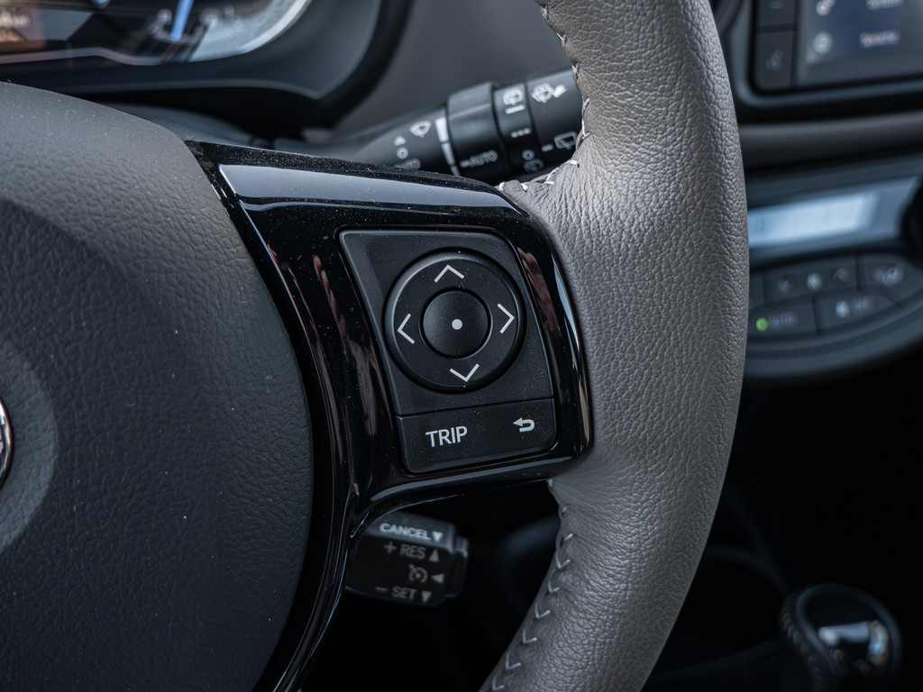 Fahrzeugansicht TOYOTA Yaris 1.5 Hybrid Style Selection - Bild 28