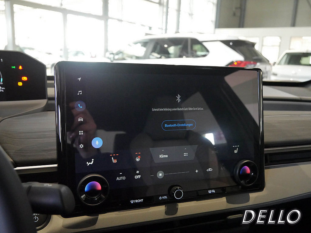 Fahrzeugansicht TOYOTA C-HR+ Lounge - Bild 16