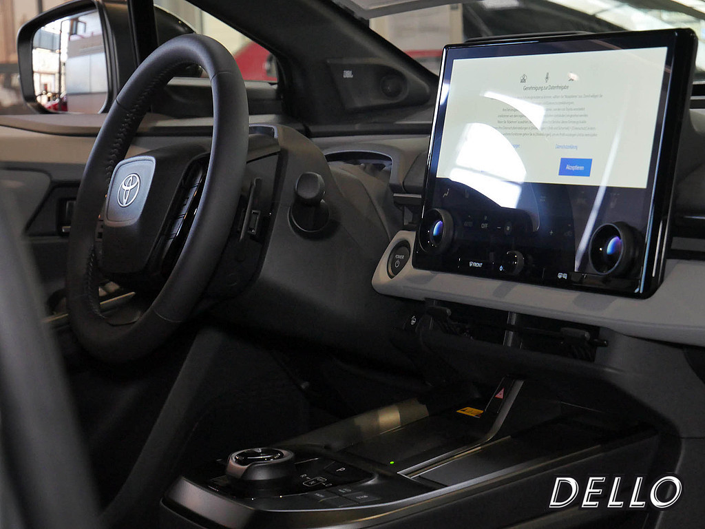 Fahrzeugansicht TOYOTA C-HR+ Lounge - Bild 41