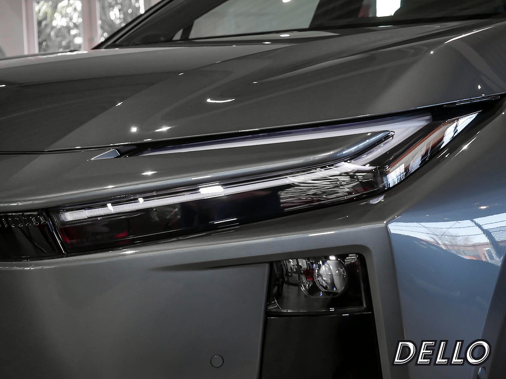 Fahrzeugansicht TOYOTA C-HR+ Lounge - Bild 33