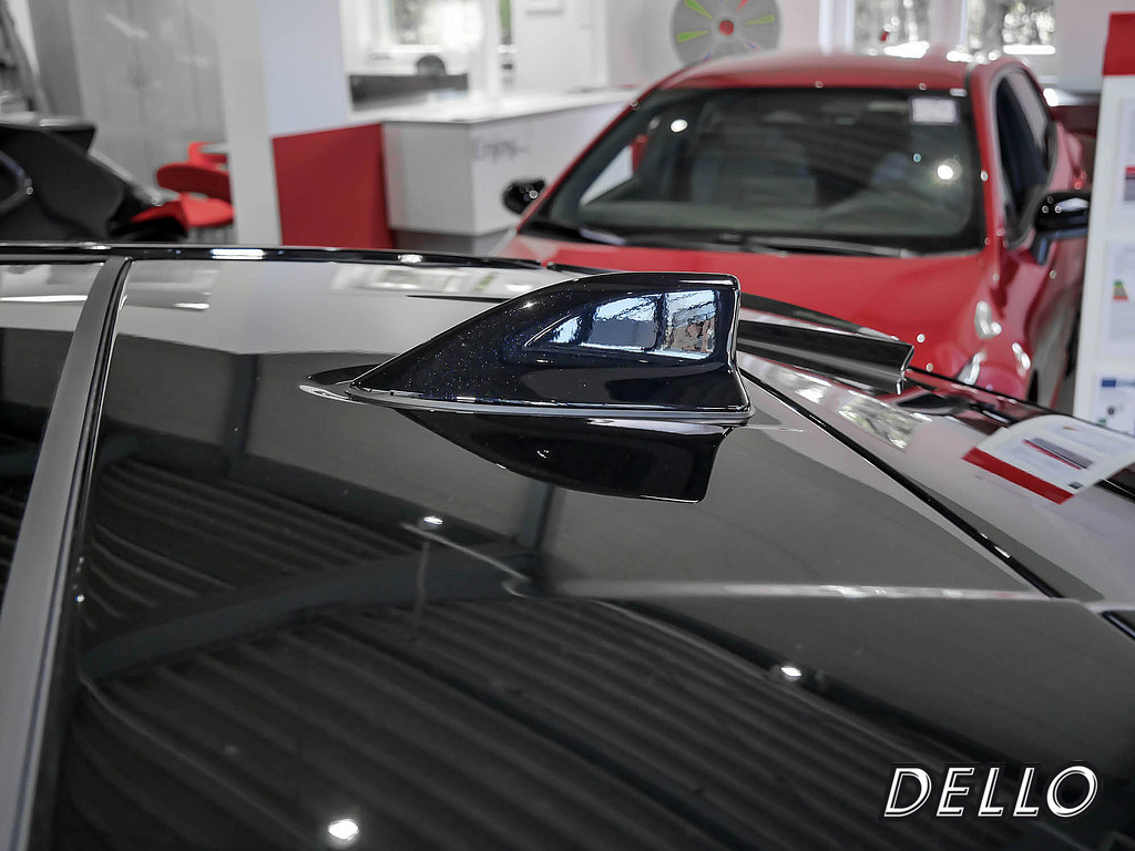 Fahrzeugansicht TOYOTA C-HR+ Lounge - Bild 36