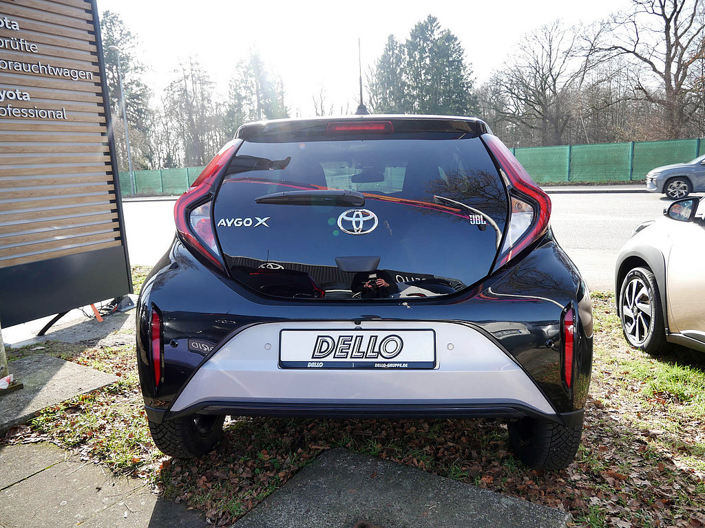 Fahrzeugansicht TOYOTA Aygo X 1.0 JBL Edition - Bild 29