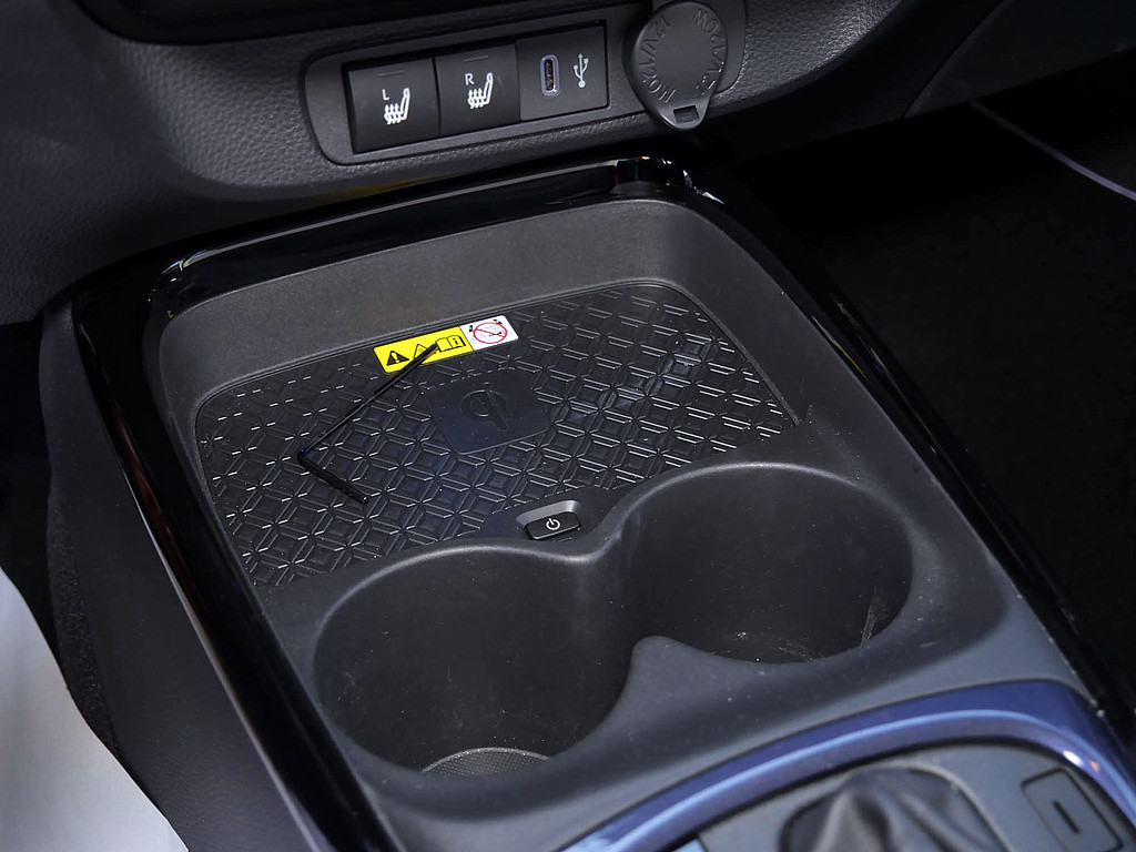 Fahrzeugansicht TOYOTA Aygo X 1.0 JBL Edition - Bild 14