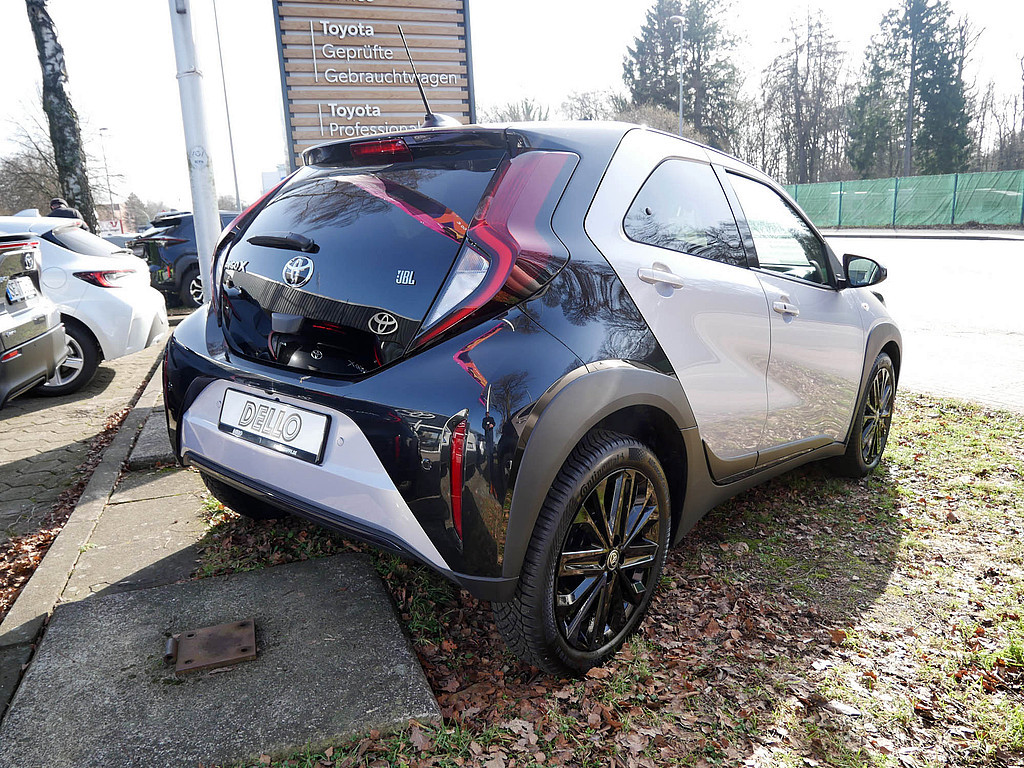 Fahrzeugansicht TOYOTA Aygo X 1.0 JBL Edition - Bild 30