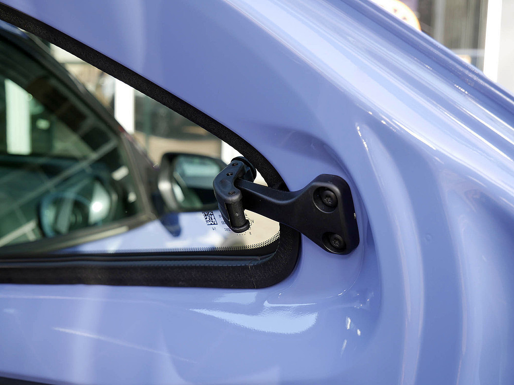 Fahrzeugansicht TOYOTA Aygo X 1.0 Teamplayer - Bild 6